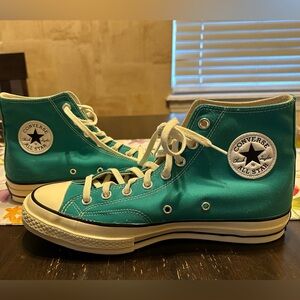 Chuck Taylor All Star High Top Platform Canvas shoes, size 9.5 womens